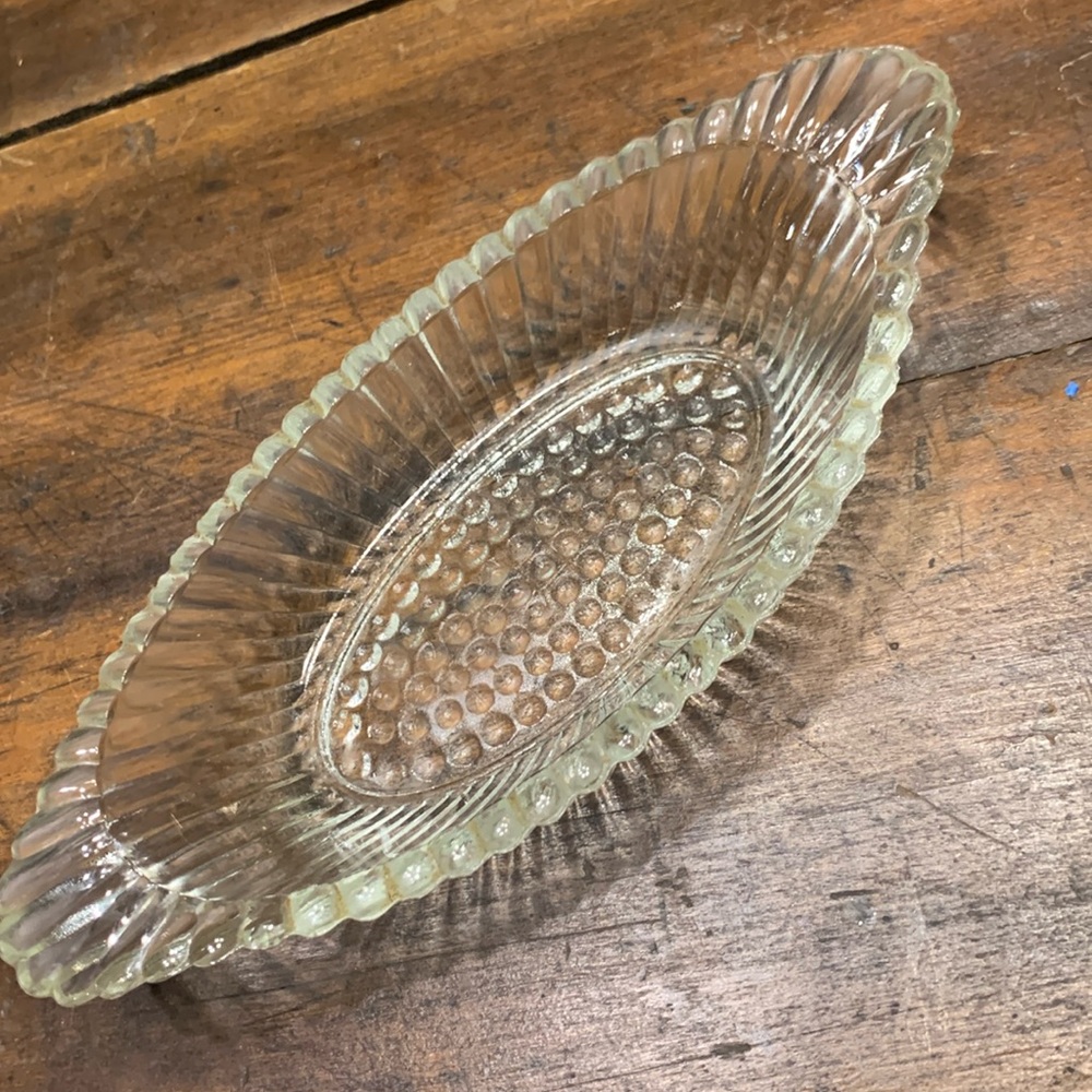 40’s-50’s 3 JEANETTE RIBBED DEPRESSION GLASS BANANA SPLIT DISHES